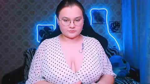 Snapshot of dreamforyoue2 chatting on November 5, 2025, 8:20 pm dreamforyoue2 online show from November 5, 2025, 8:20 pm