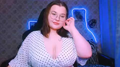 Snapshot of dreamforyoue2 chatting on December 5, 2025, 7:21 pm dreamforyoue2 online show from December 5, 2025, 7:21 pm