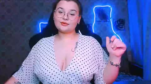 dreamforyoue2 online show from February 22, 2026, 7:01 pm