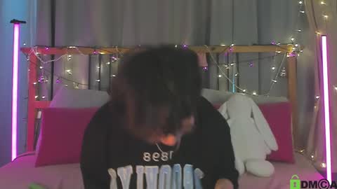 Snapshot of dreamgirllove chatting on December 15, 2024, 8:08 am Billy online show from December 15, 2024, 8:08 am