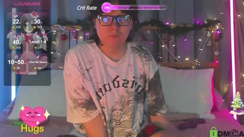 Snapshot of dreamgirllove chatting on December 25, 2024, 1:42 am Billy online show from December 25, 2024, 1:42 am