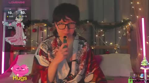 Snapshot of dreamgirllove chatting on December 30, 2024, 4:42 am Billy online show from December 30, 2024, 4:42 am