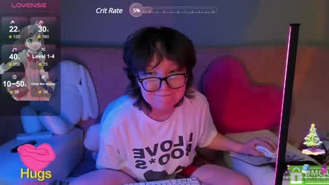 Snapshot of dreamgirllove chatting on January 18, 2025, 10:49 am Billy online show from January 18, 2025, 10:49 am