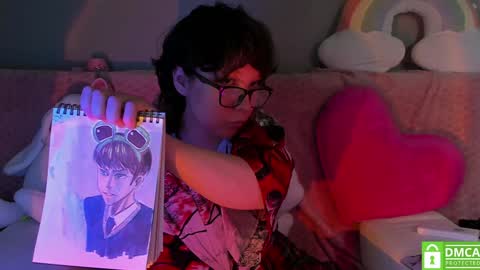 Snapshot of dreamgirllove chatting on February 4, 2025, 5:21 am Billy online show from February 4, 2025, 5:21 am