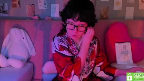 Snapshot of dreamgirllove chatting on March 6, 2025, 12:43 am Billy online show from March 6, 2025, 12:43 am