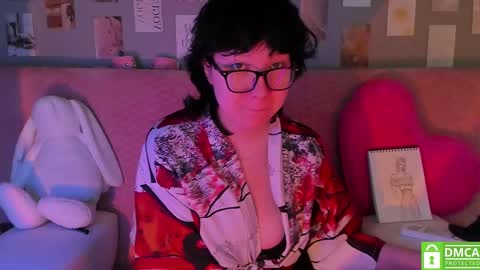 Snapshot of dreamgirllove chatting on March 9, 2025, 12:53 am Billy online show from March 9, 2025, 12:53 am