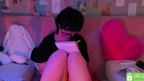 Snapshot of dreamgirllove chatting on March 9, 2025, 7:01 am Billy online show from March 9, 2025, 7:01 am