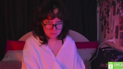 Snapshot of dreamgirllove chatting on September 10, 2025, 3:17 am Billy online show from September 10, 2025, 3:17 am