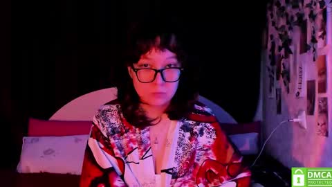 Snapshot of dreamgirllove chatting on October 9, 2025, 10:41 pm Billy online show from October 9, 2025, 10:41 pm