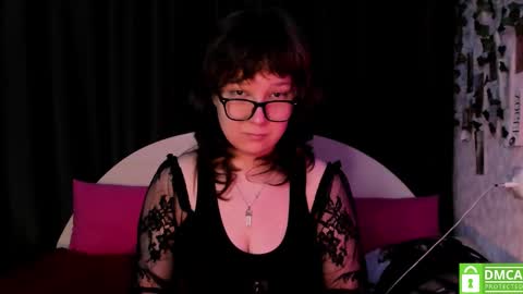 Snapshot of dreamgirllove chatting on October 16, 2025, 9:38 pm Billy online show from October 16, 2025, 9:38 pm