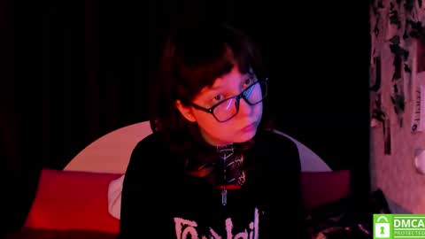 Snapshot of dreamgirllove chatting on October 30, 2025, 2:02 am Billy online show from October 30, 2025, 2:02 am