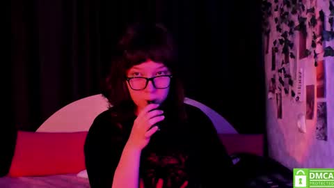 Snapshot of dreamgirllove chatting on November 20, 2025, 1:17 am Billy online show from November 20, 2025, 1:17 am