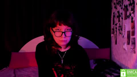 Snapshot of dreamgirllove chatting on November 23, 2025, 8:19 pm Billy online show from November 23, 2025, 8:19 pm