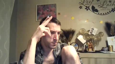 dreamguy38 online show from December 15, 2024, 5:34 am