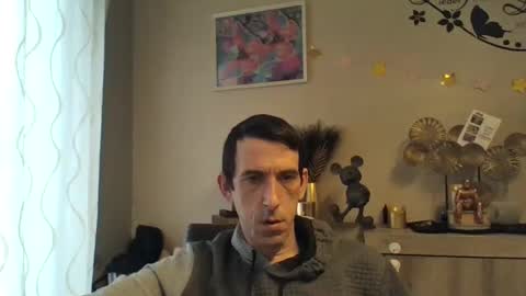 dreamguy38 online show from February 11, 2025, 8:48 am