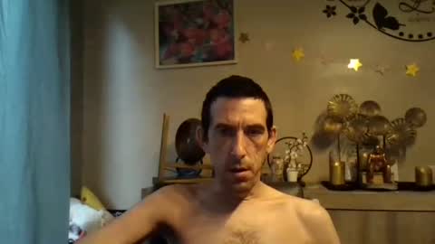 dreamguy38 online show from October 23, 2025, 7:40 am