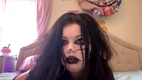 dreamycookies3 online show from May 31, 2026, 7:37 pm