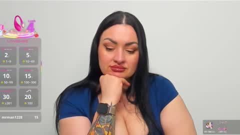 dreamyhousewife1 online show from March 27, 2026, 11:15 pm