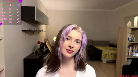 Snapshot of dremazwahlen chatting on April 16, 2026, 3:46 pm Dia online show from April 16, 2026, 3:46 pm
