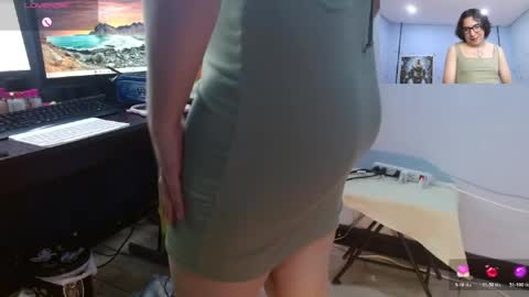 Snapshot of dressy_doll_ts chatting on July 16, 2026, 3:18 pm Amy online show from July 16, 2026, 3:18 pm