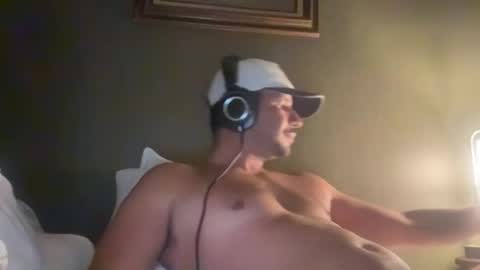 DrewDrewBoy online show from July 26, 2026, 3:04 am