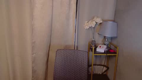 Snapshot of dreyanajones chatting on November 9, 2025, 6:17 pm Dreyana online show from November 9, 2025, 6:17 pm
