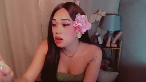 Snapshot of dreyanajones chatting on November 17, 2025, 6:14 pm Dreyana online show from November 17, 2025, 6:14 pm
