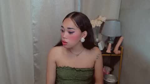Snapshot of dreyanajones chatting on November 18, 2025, 7:24 am Dreyana online show from November 18, 2025, 7:24 am