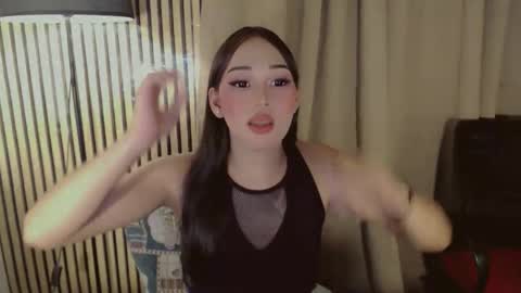 Snapshot of dreyanajones chatting on November 25, 2025, 5:57 pm Dreyana online show from November 25, 2025, 5:57 pm