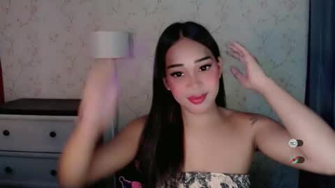 Snapshot of dreyanajones chatting on March 10, 2026, 6:57 pm Dreyana online show from March 10, 2026, 6:57 pm