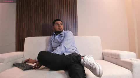 Snapshot of drimitrixlux_02 chatting on May 22, 2026, 6:02 pm drimitrixlux_02 online show from May 22, 2026, 6:02 pm