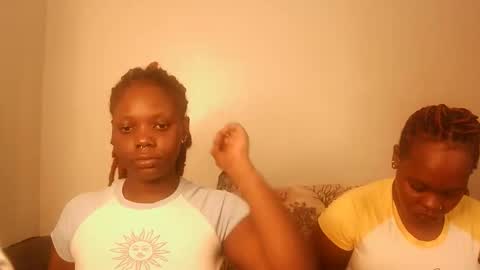 Snapshot of drip_doll_ chatting on May 4, 2026, 6:53 am Kimberly online show from May 4, 2026, 6:53 am
