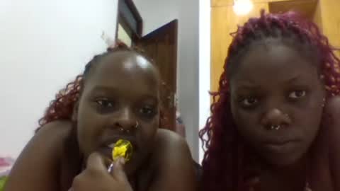 Snapshot of drip_doll_ chatting on June 10, 2026, 2:01 am Kimberly online show from June 10, 2026, 2:01 am