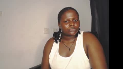 Snapshot of dripping_pussy0 chatting on September 25, 2025, 10:41 am Layla online show from September 25, 2025, 10:41 am