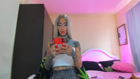 drippyorlove online show from February 15, 2025, 5:28 pm