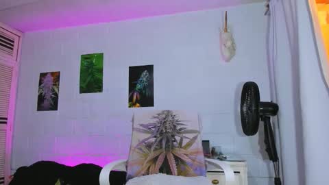 drippyorlove online show from January 12, 2026, 8:25 pm