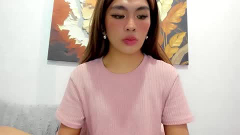 Snapshot of dripqueenxoxo chatting on May 6, 2026, 6:35 pm miss. Erika online show from May 6, 2026, 6:35 pm