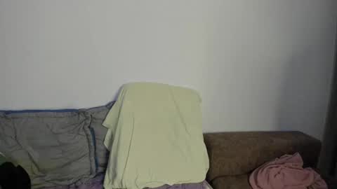 CamiSanti online show from September 9, 2025, 2:33 am