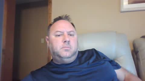 Snapshot of drow0909 chatting on November 19, 2025, 12:27 pm Drow online show from November 19, 2025, 12:27 pm