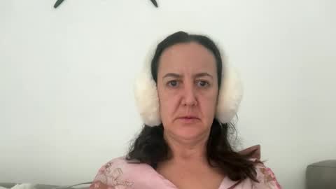 Snapshot of drresa chatting on January 13, 2026, 7:46 am Dr. Resa online show from January 13, 2026, 7:46 am