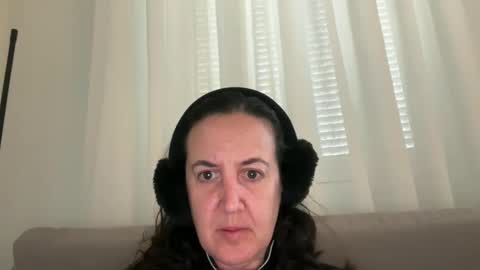 Snapshot of drresa chatting on February 21, 2026, 7:53 am Dr. Resa online show from February 21, 2026, 7:53 am