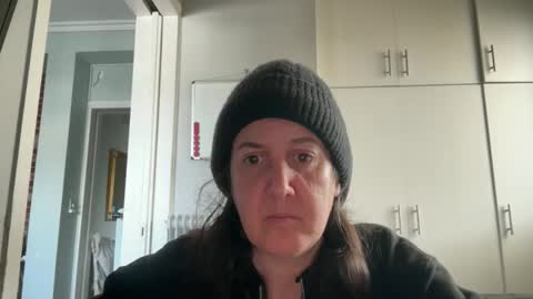 Snapshot of drresa chatting on March 27, 2026, 8:59 am Dr. Resa online show from March 27, 2026, 8:59 am