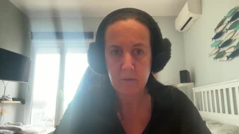 Snapshot of drresa chatting on April 12, 2026, 7:02 am Dr. Resa online show from April 12, 2026, 7:02 am