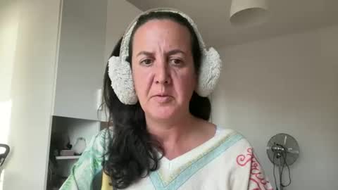 Snapshot of drresa chatting on May 24, 2026, 4:34 pm Dr. Resa online show from May 24, 2026, 4:34 pm