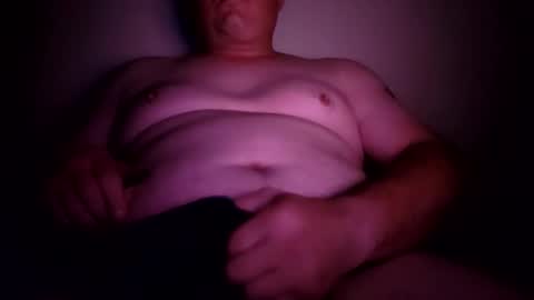 Snapshot of drtydawg208 chatting on September 25, 2025, 12:09 pm drtydawg208 online show from September 25, 2025, 12:09 pm