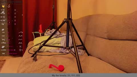 Snapshot of drugcandy chatting on December 28, 2024, 2:10 pm Kate online show from December 28, 2024, 2:10 pm