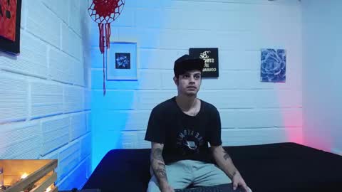 Snapshot of drumcore_01 chatting on November 24, 2025, 6:40 pm Drum-Core online show from November 24, 2025, 6:40 pm