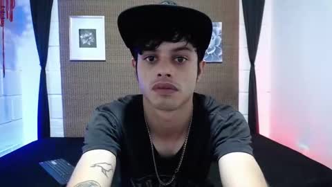 Snapshot of drumcore_01 chatting on November 26, 2025, 7:04 pm Drum-Core online show from November 26, 2025, 7:04 pm