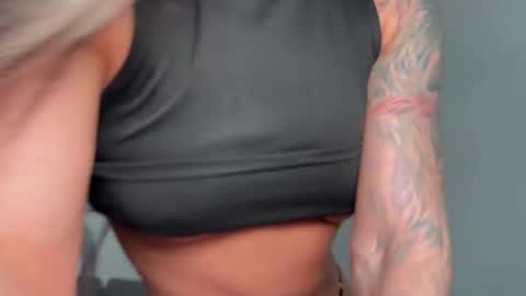 Snapshot of drunk_bosss chatting on May 26, 2026, 4:52 am Bella online show from May 26, 2026, 4:52 am