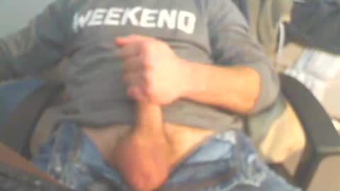 Snapshot of drunkcanuck07 chatting on February 13, 2026, 11:56 pm drunkcanuck07 online show from February 13, 2026, 11:56 pm